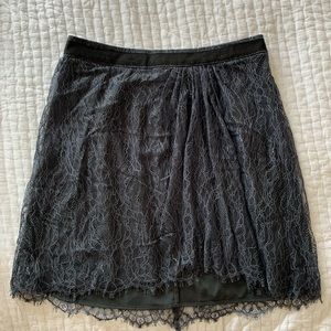 Club Monaco net fabric skirt